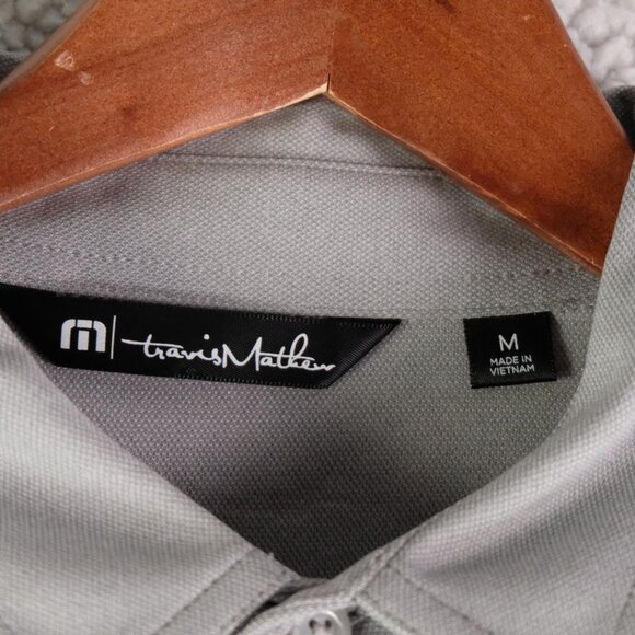 Travis Mathew Polo Mens Medium Gray Golf Performance Knit Stretch Preppy - Picture 7 of 9